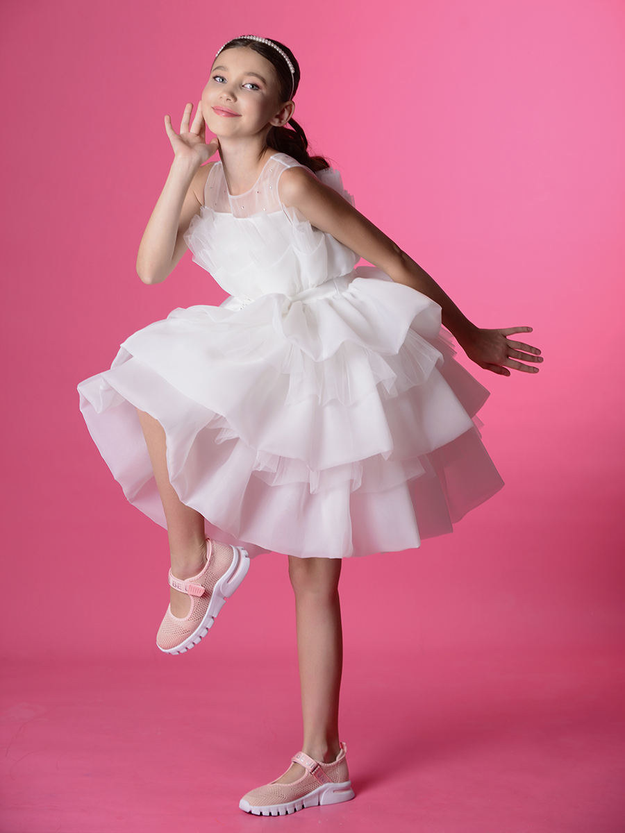 Платье Lila Style, размер 8, цвет бежевый