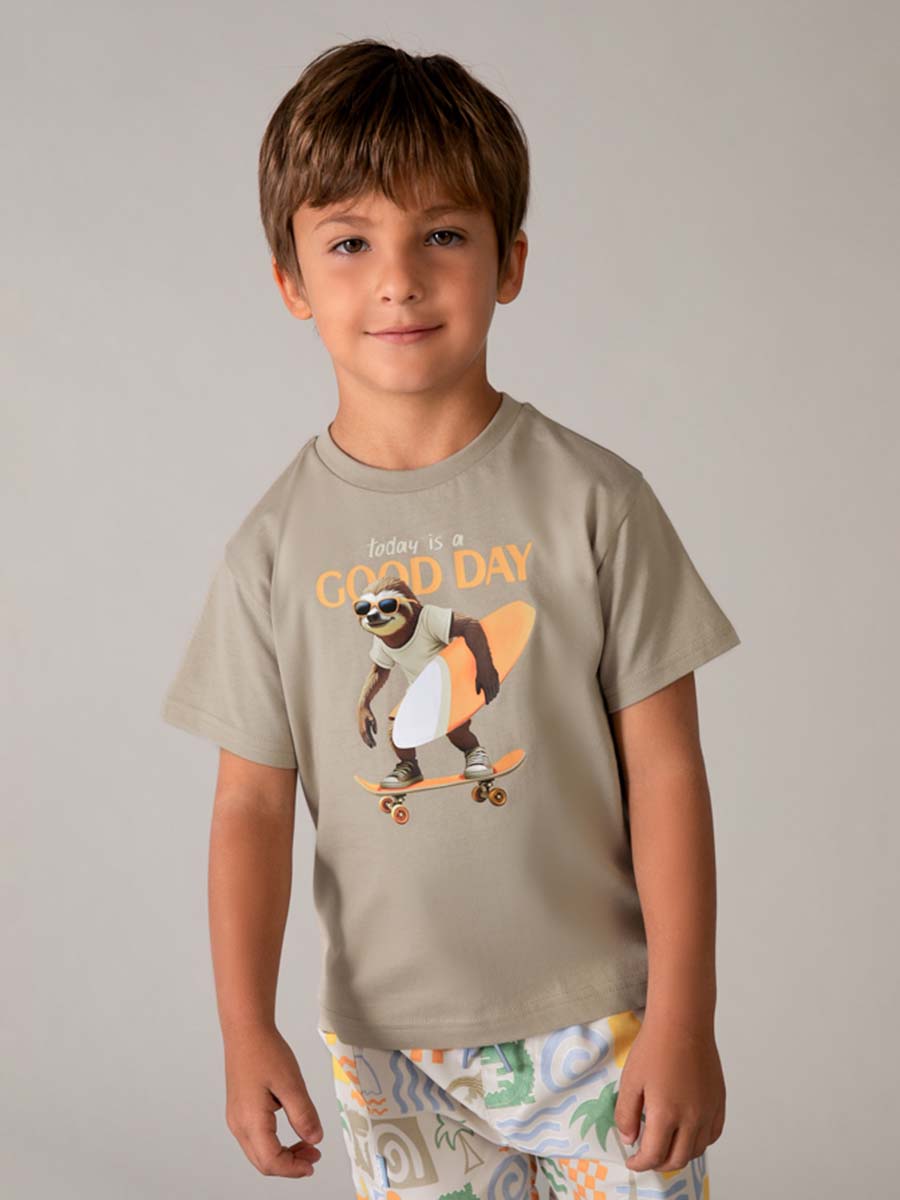 Футболка 2399₽