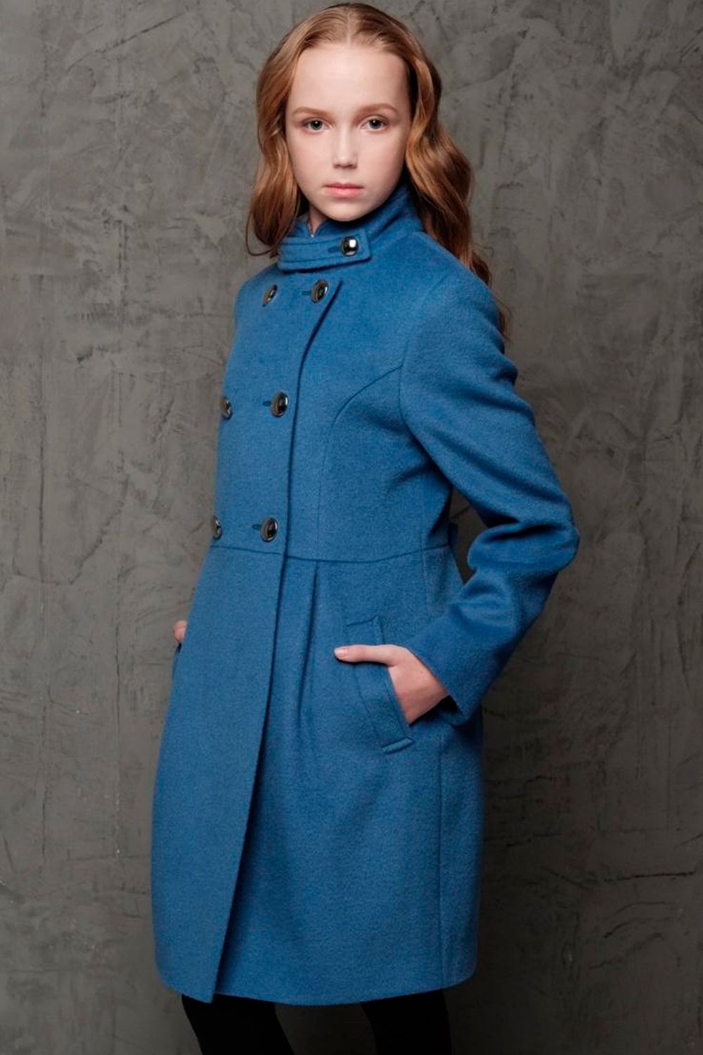 Пальто для девочки D172 голубой Mamma Mila